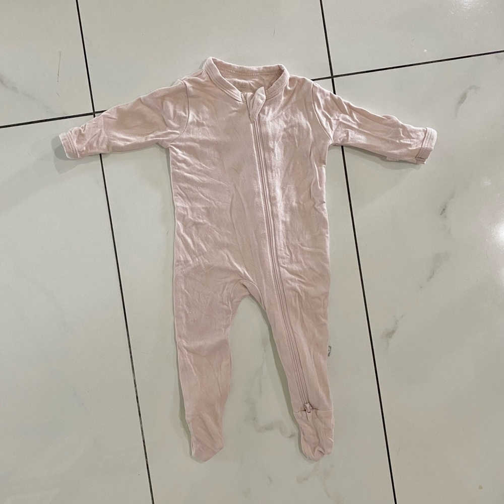 KYTE baby footie Newborn
